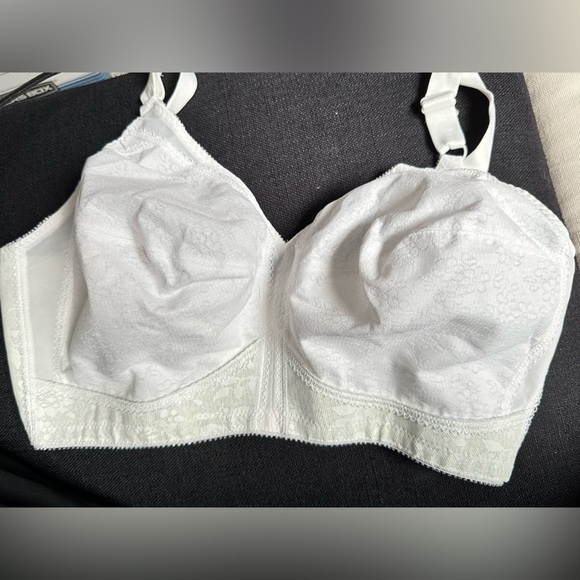 BRA Playtex 40DDD White 2700 No Wire Full Coverage 5 Eye 3444 AF - Picture 2 of 10